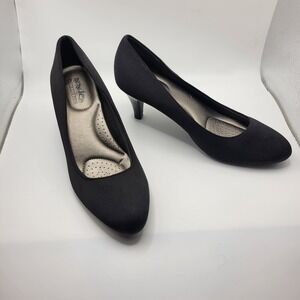 Coach and Four Women Black Slip On Satin Pump with 2.5 Inch Heel Size 7.5 Office